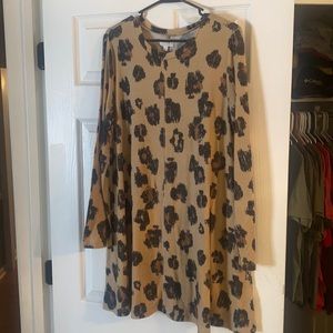 Mudpie animal print tunic size medium